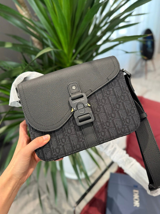 Serenityll™ 200105 Luxury Bag